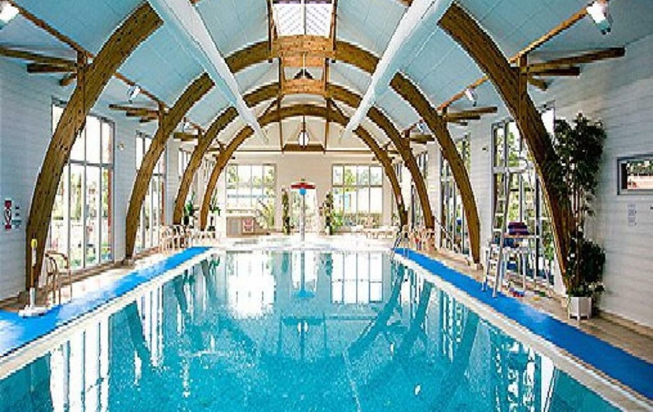 Mobile Home Ht De Gamme Climatise Dans Le Camping **** De La Reserve Gastes Экстерьер фото