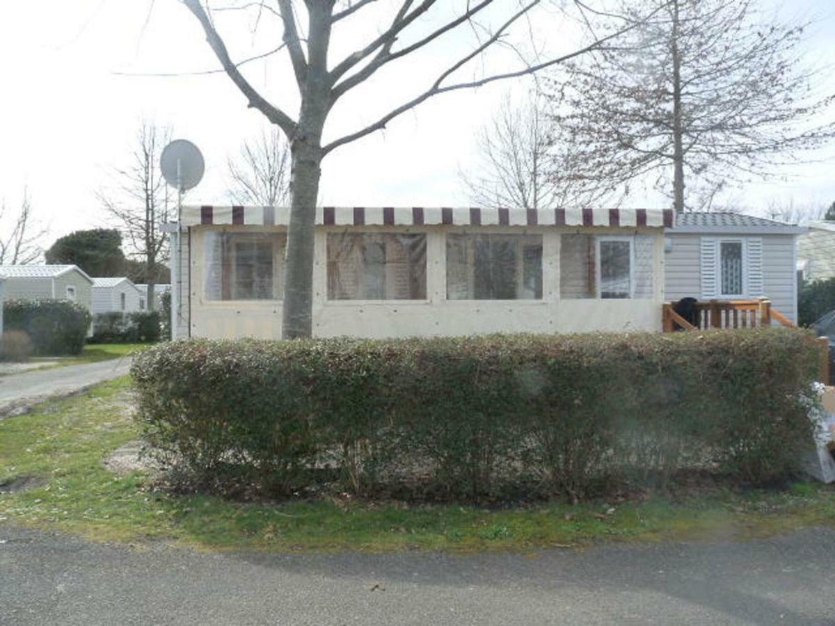 Mobile Home Ht De Gamme Climatise Dans Le Camping **** De La Reserve Gastes Экстерьер фото