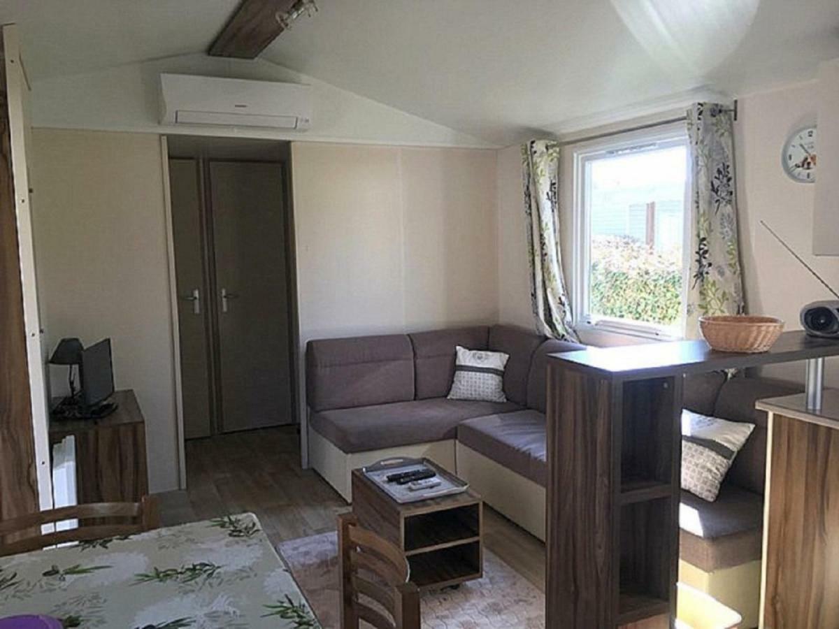 Mobile Home Ht De Gamme Climatise Dans Le Camping **** De La Reserve Gastes Экстерьер фото